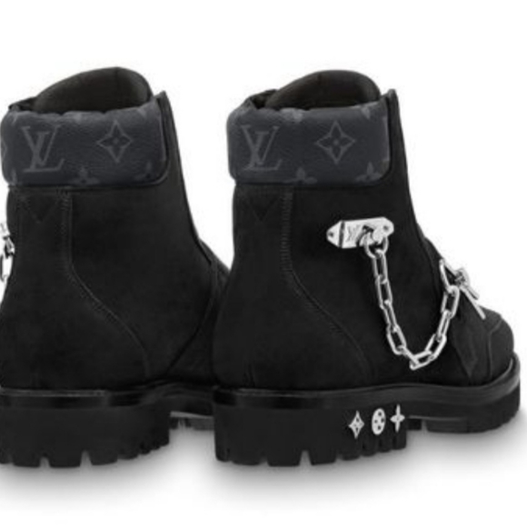 Mens Authentic Louis Vuitton Boots - Picture 11 of 13